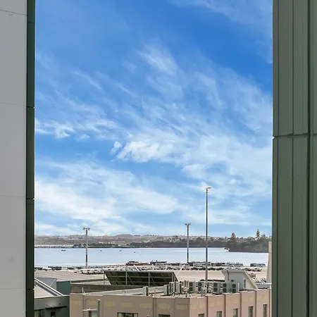 Dockside Delight + Cp! Apartment